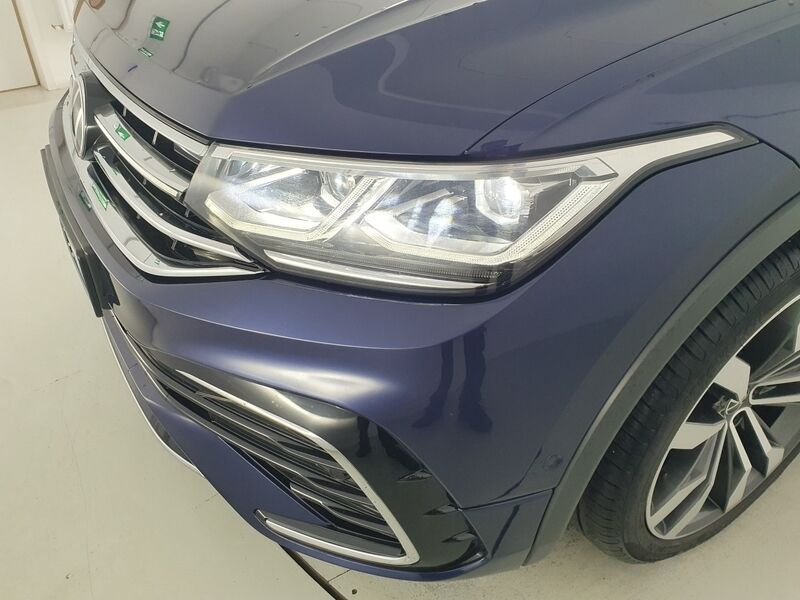 More views of Volkswagen Tiguan Allspace