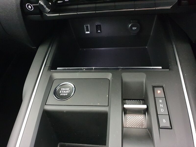 More views of Citroen C5 Aircross