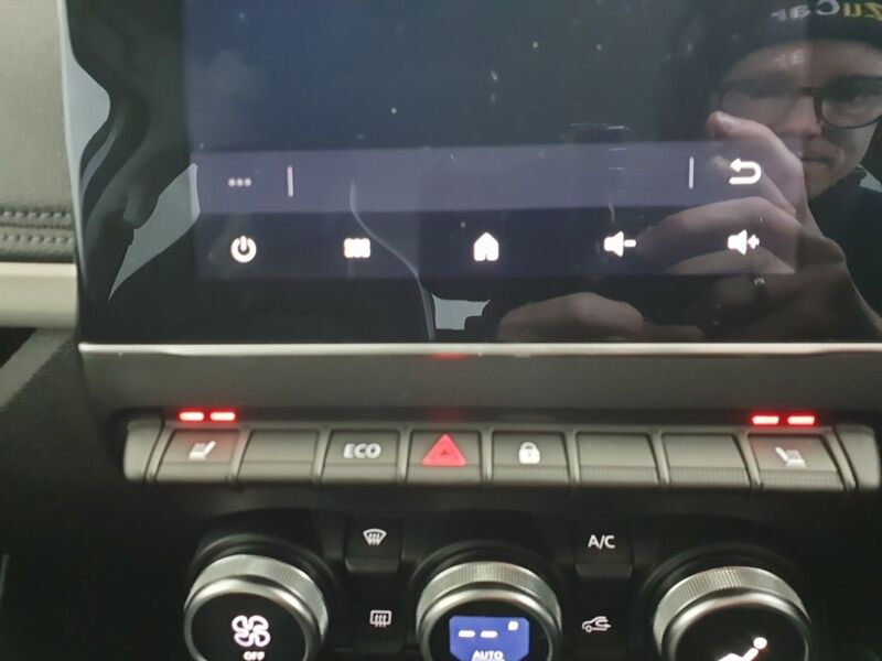 More views of Renault Zoe