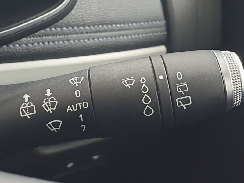 More views of Renault Zoe