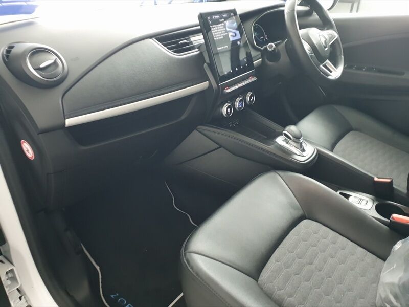 More views of Renault Zoe