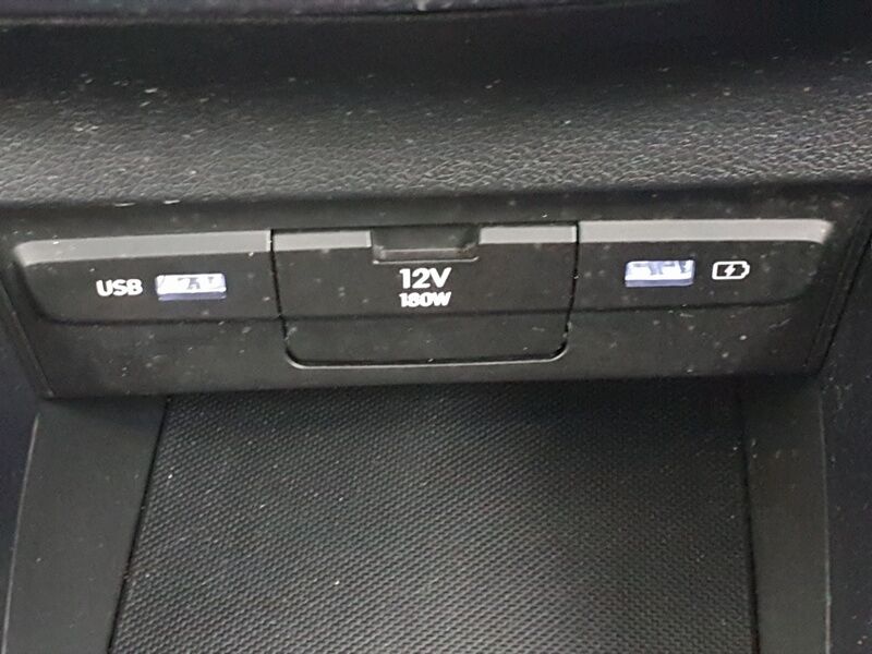 More views of Hyundai i20