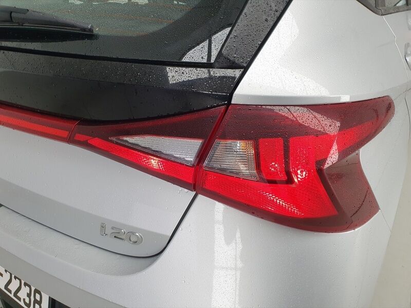 More views of Hyundai i20