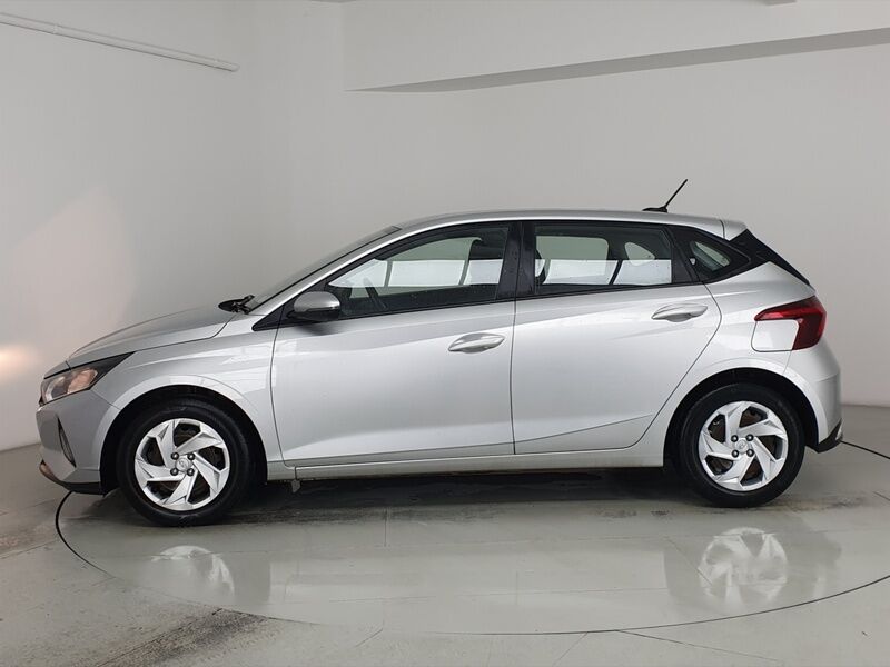 More views of Hyundai i20