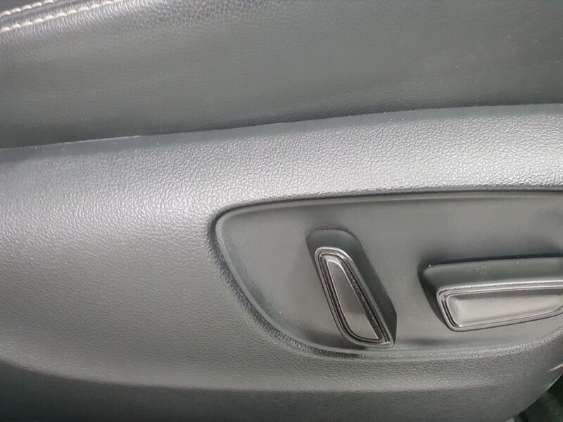 More views of Toyota Land Cruiser