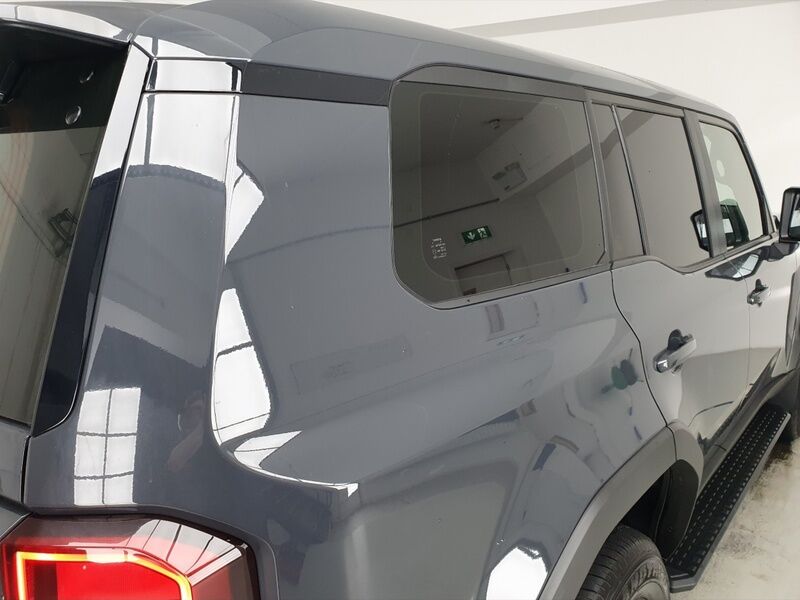 More views of Toyota Land Cruiser