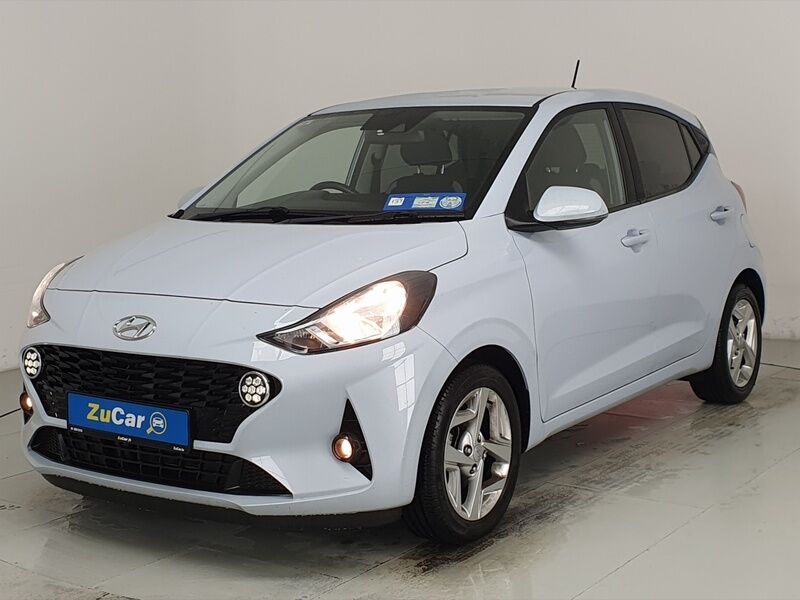 More views of Hyundai i10