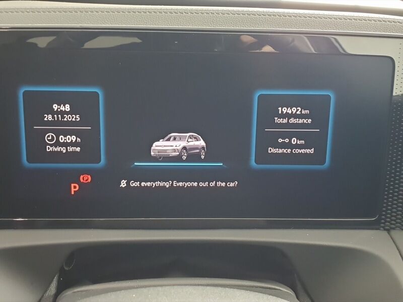 More views of Volkswagen Tiguan