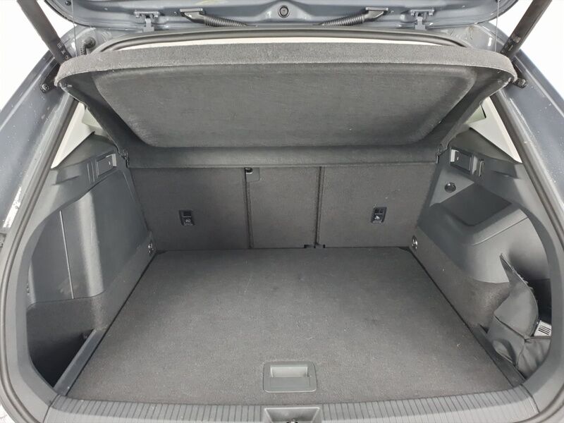 More views of Volkswagen Tiguan