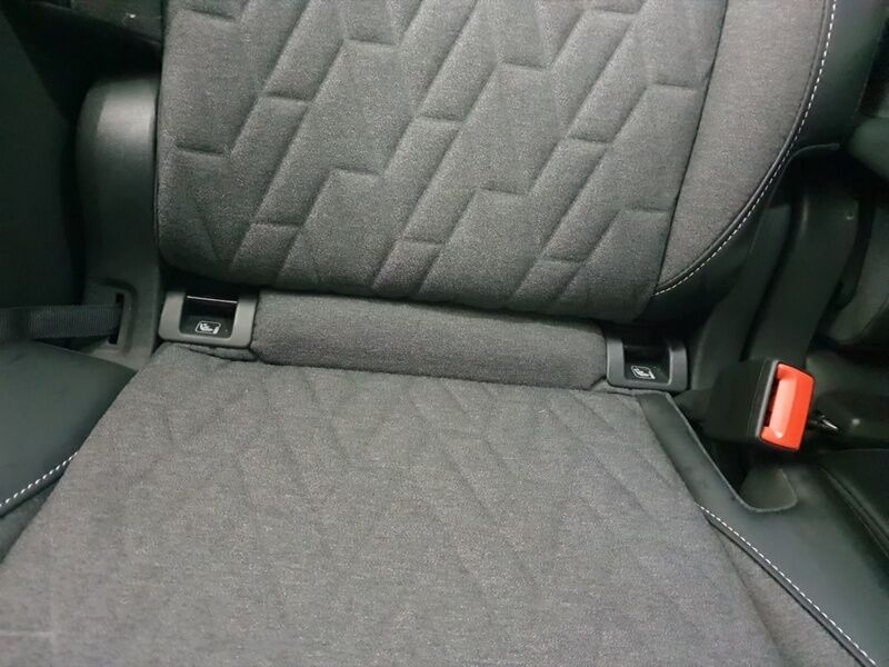 More views of Volkswagen Tiguan