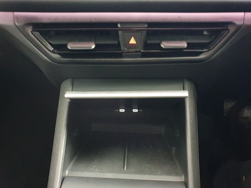 More views of Volkswagen Tiguan