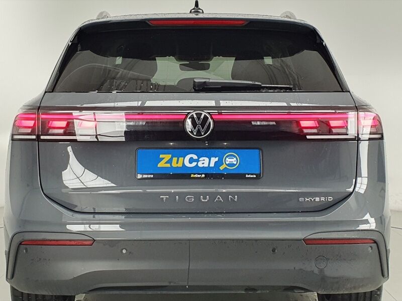 More views of Volkswagen Tiguan