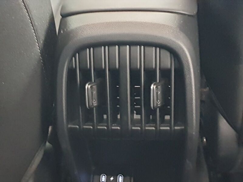 More views of Hyundai KONA