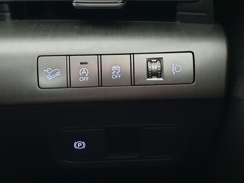 More views of Hyundai KONA