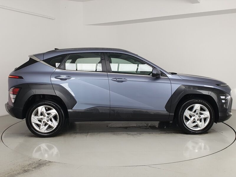 More views of Hyundai KONA