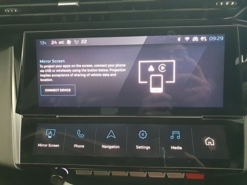 More views of Peugeot 308