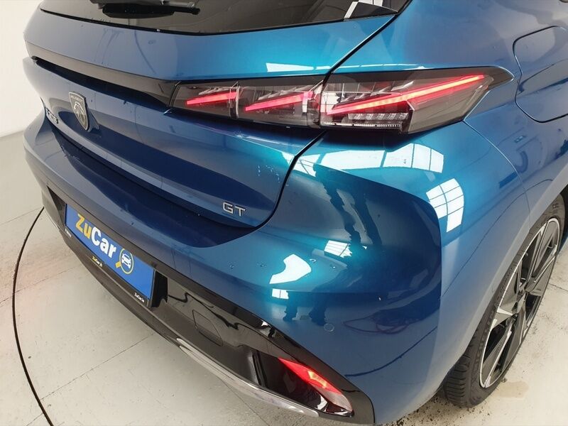 More views of Peugeot 308