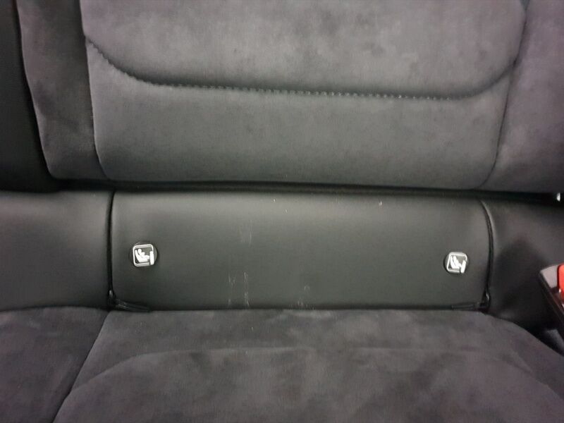 More views of Citroen e-C4