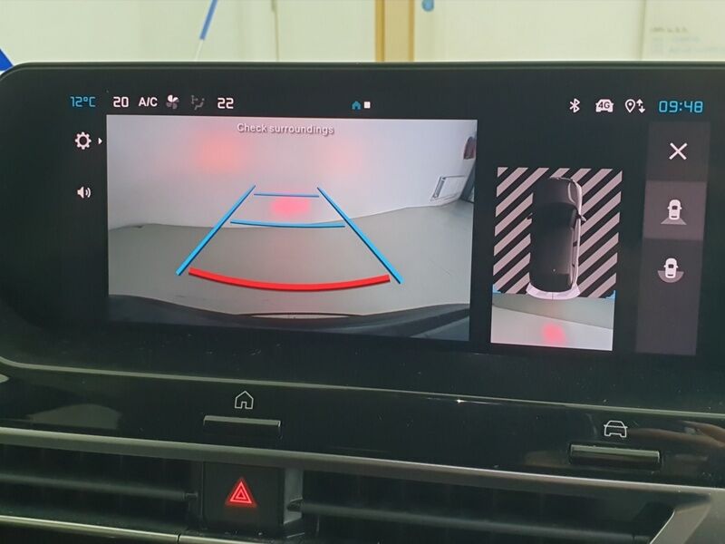 More views of Citroen e-C4