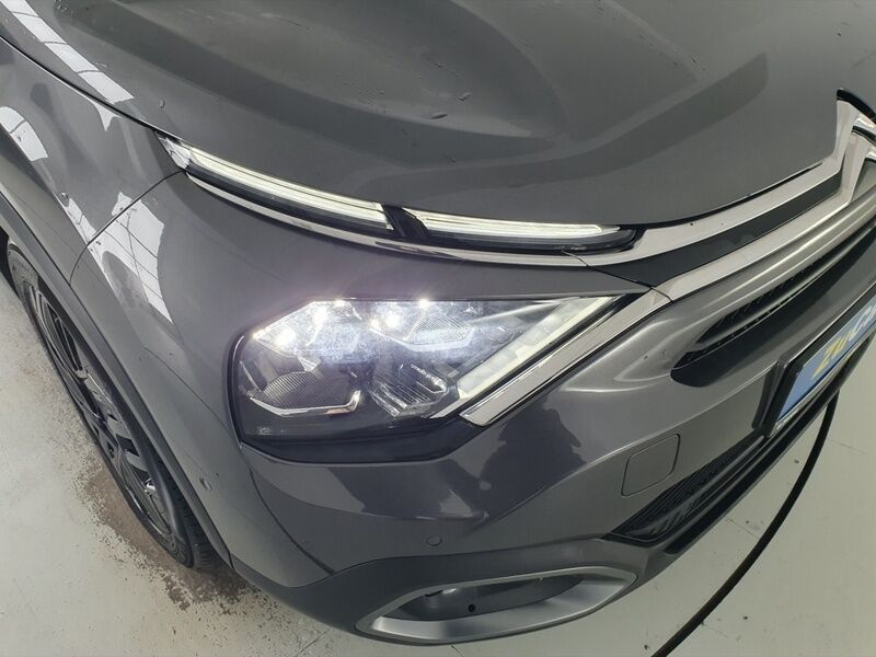 More views of Citroen e-C4