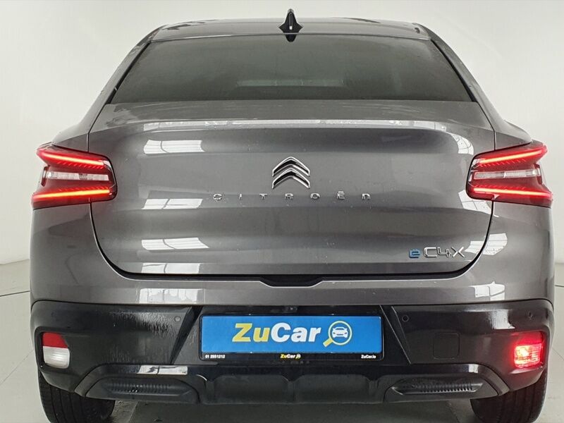 More views of Citroen e-C4 X