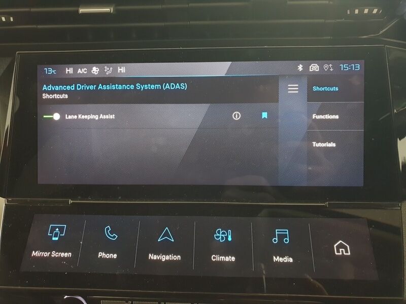 More views of Peugeot 308