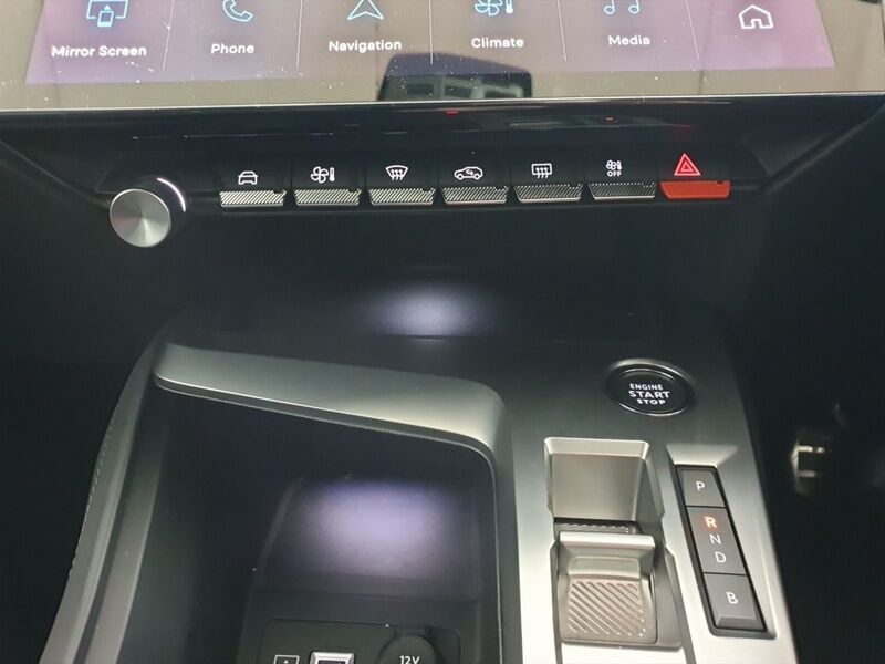 More views of Peugeot 308