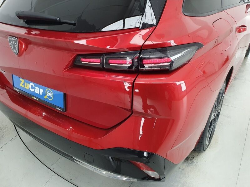 More views of Peugeot 308