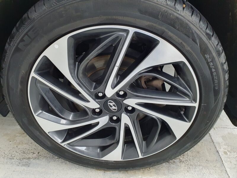 More views of Hyundai Tucson