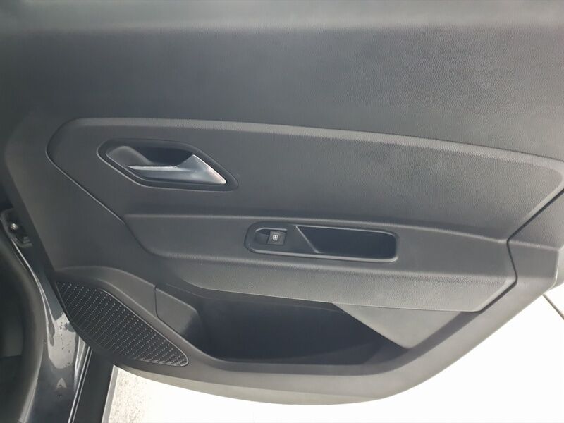 More views of Dacia Duster