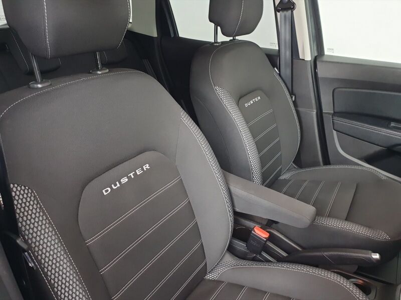 More views of Dacia Duster