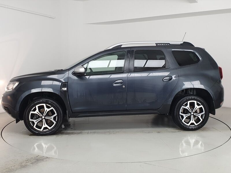 More views of Dacia Duster