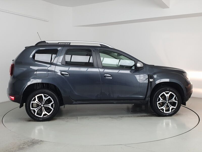 More views of Dacia Duster