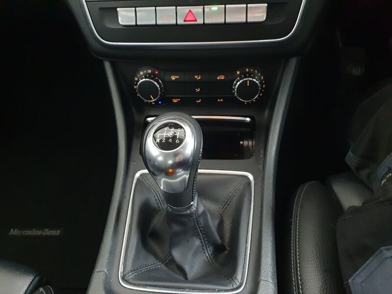 More views of Mercedes-Benz CLA