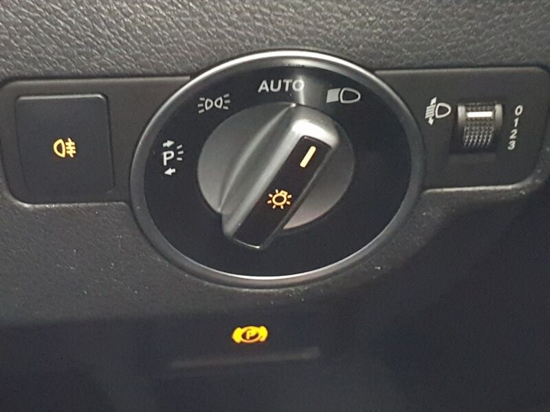 More views of Mercedes-Benz CLA