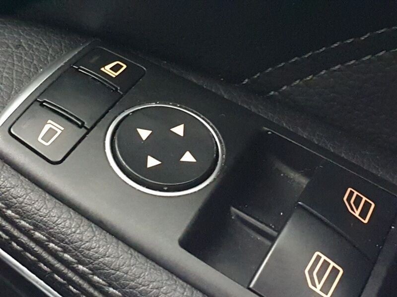 More views of Mercedes-Benz CLA