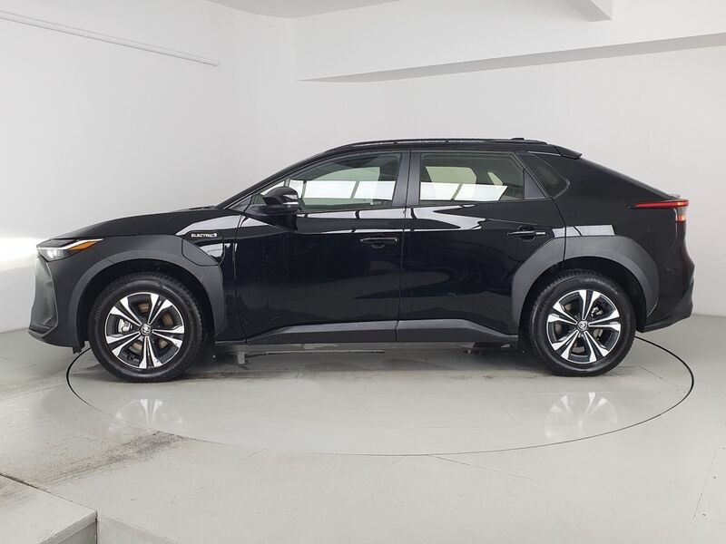 More views of Toyota bZ4X