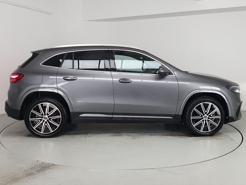 More views of Mercedes-Benz EQA