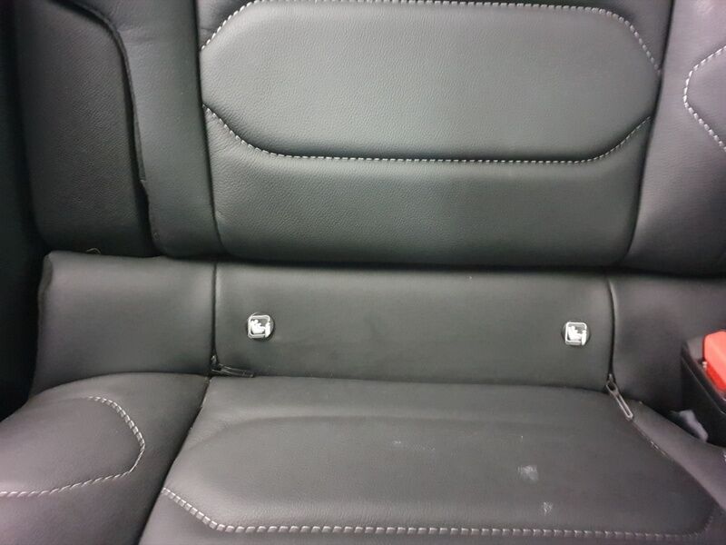 More views of Citroen e-C4