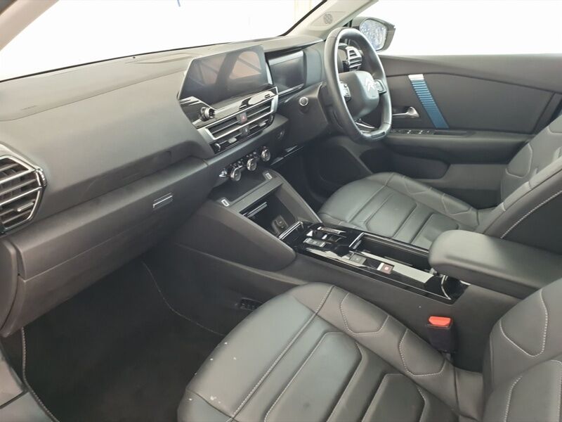 More views of Citroen e-C4