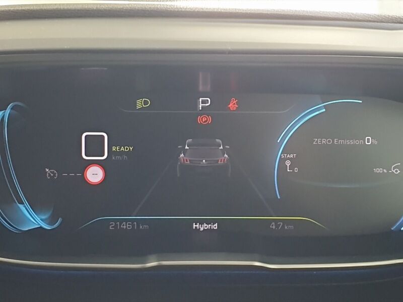 More views of Peugeot 3008