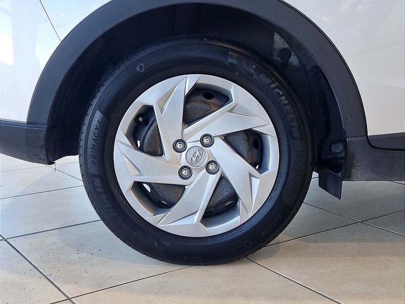 More views of Hyundai Bayon