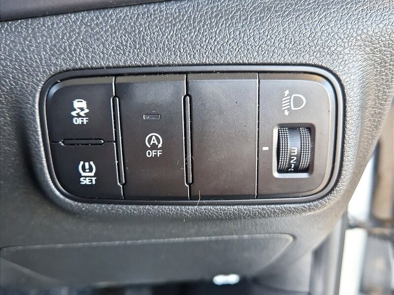 More views of Hyundai Bayon