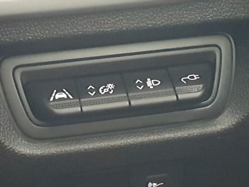 More views of Renault Zoe