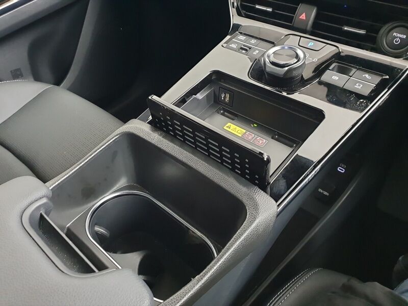 More views of Subaru Solterra