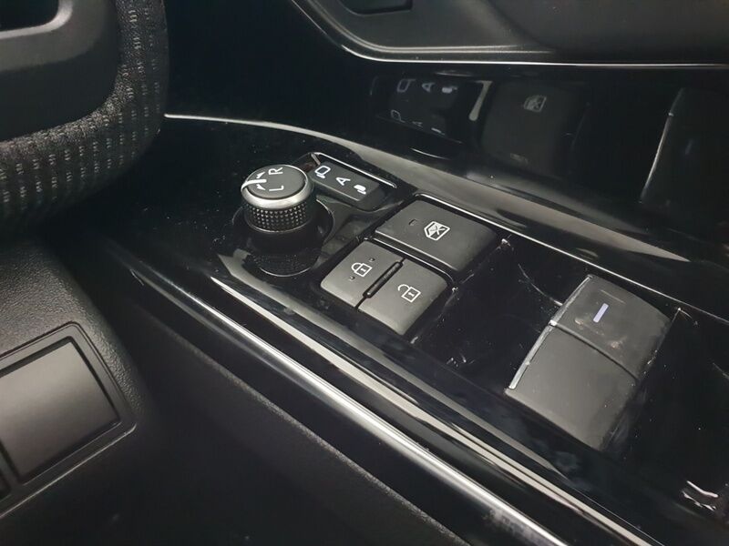 More views of Subaru Solterra