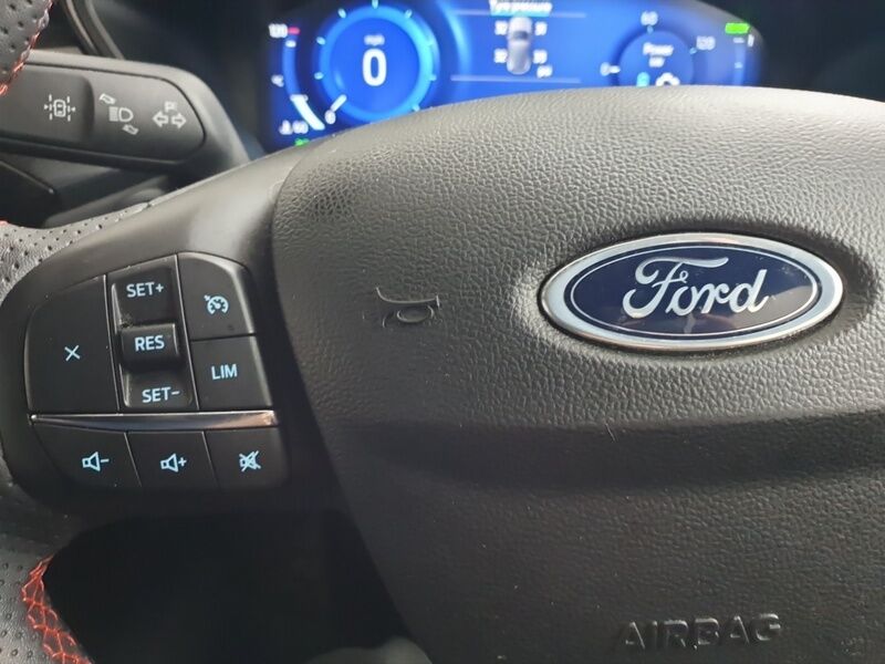 More views of Ford Kuga