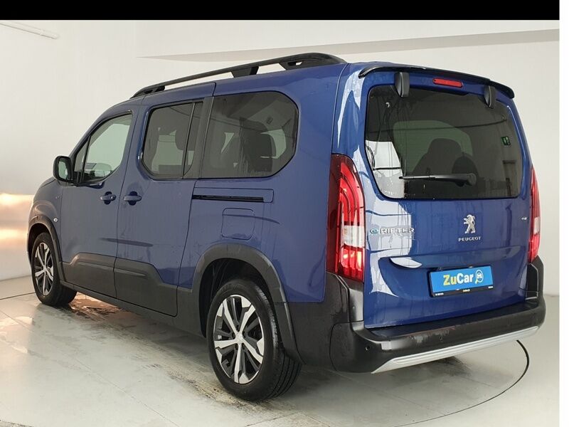 More views of Peugeot Rifter