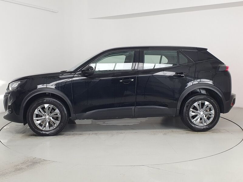 More views of Peugeot 2008