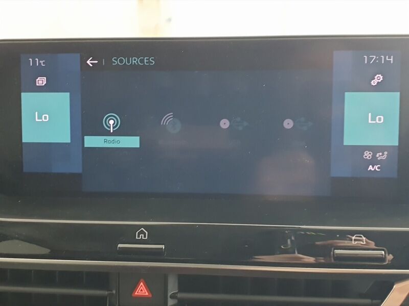 More views of Citroen e-C4